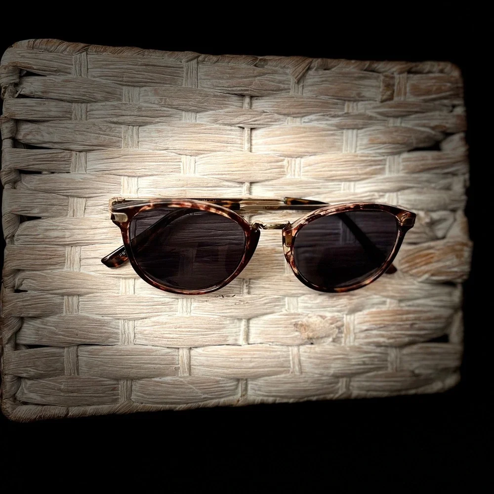 J Crew Factory Tortoiseshell Round Sunglasses Women Dark Tort Gold‎ Tone E9316